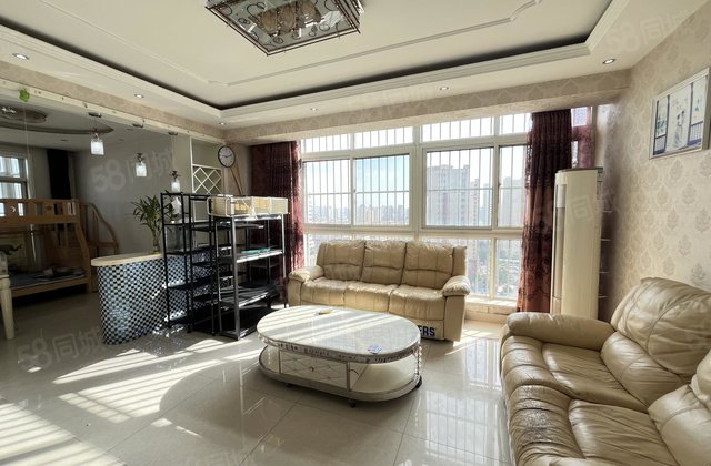 急售 香江区妇幼 实验云阳雅轩金城站北三室边户电梯房 免大税