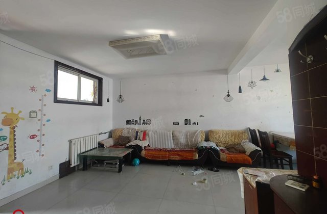 实验  对面好楼层，单价四千多，过税看房方便