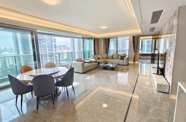 保利天悦(C区)6室2厅283.76㎡1230万二手房图片