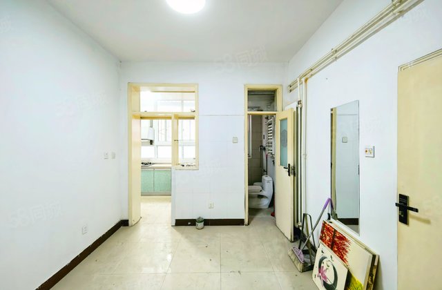 陇中南巷8号院3室1厅57.98㎡57万二手房图片