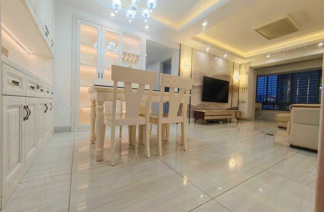 潇湘大厦2室2厅95.75㎡339万二手房图片