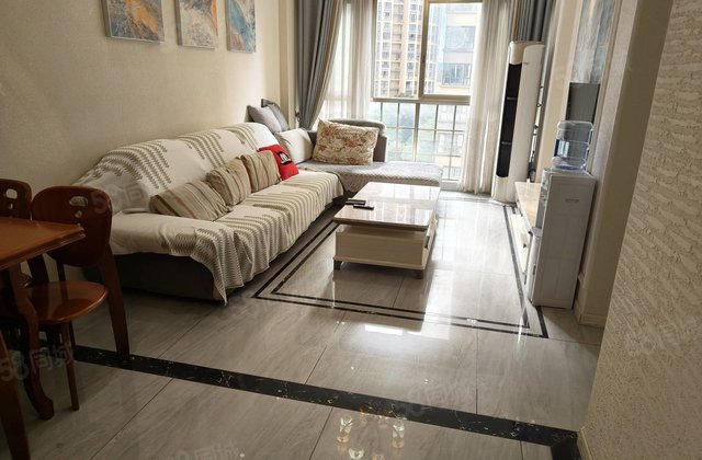 正黄金域首府(二期)3室2厅90㎡69.8万二手房图片