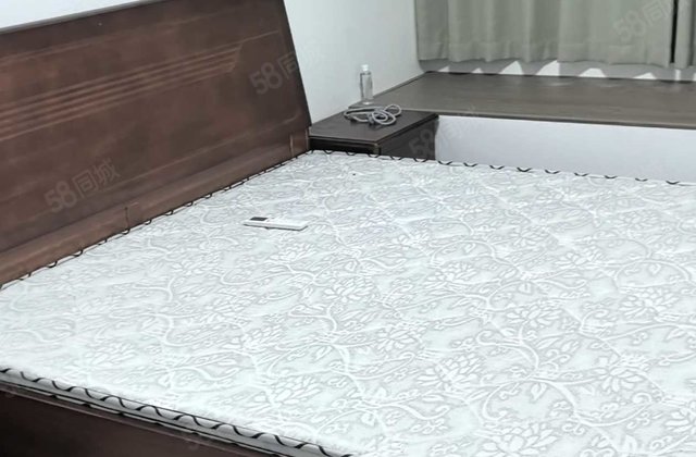 紫银东郡6室2厅143.59㎡258万二手房图片