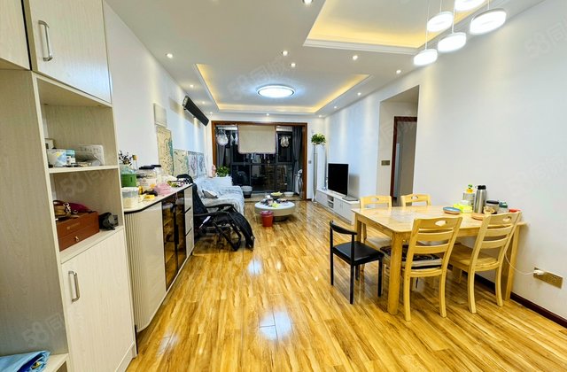 保利溪湖A区2室2厅82.58㎡52万二手房图片