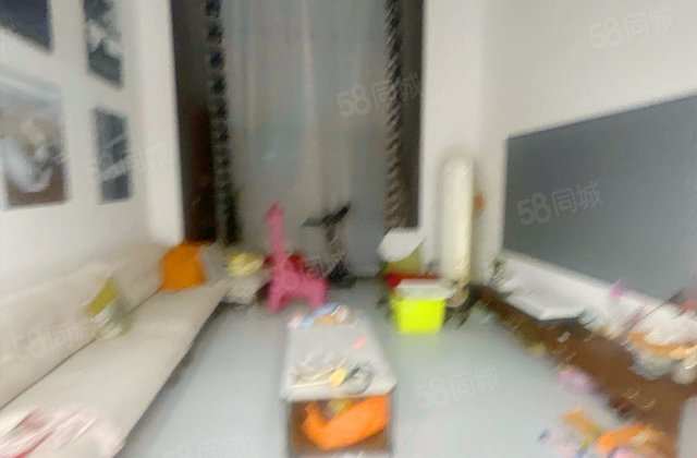 盈峰翠邸4室2厅149.56㎡160万二手房图片