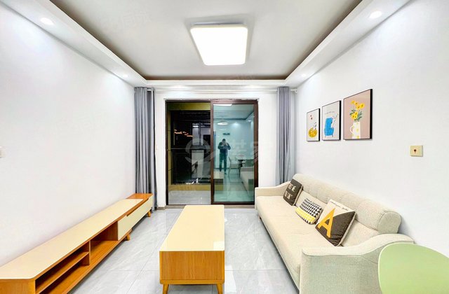 苏宁悦城(A区)3室2厅92.39㎡148万二手房图片