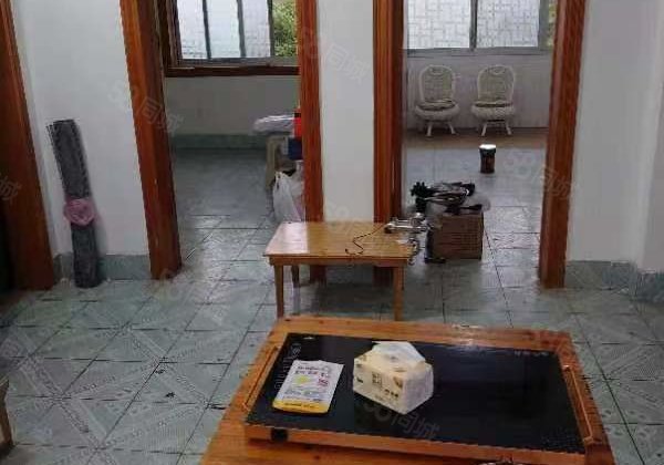 榕荫路10-20号小区2室1厅54㎡50万二手房图片