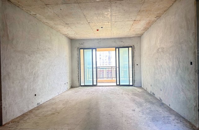 富力首府北区4室2厅234.24㎡450万二手房图片