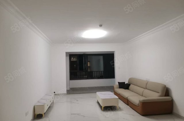 急卖 碧桂园国岳府 交通便利 板楼 双卫格局 合适可谈