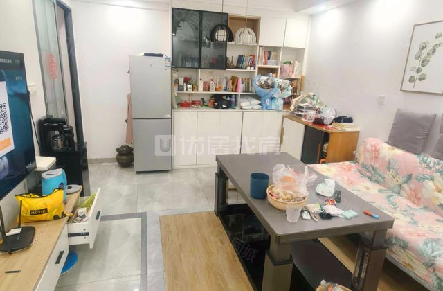 中天甜蜜小镇2组团1室1厅52㎡25万二手房图片