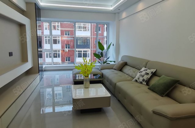 凤凰城凤舞园2室2厅82㎡45.5万二手房图片