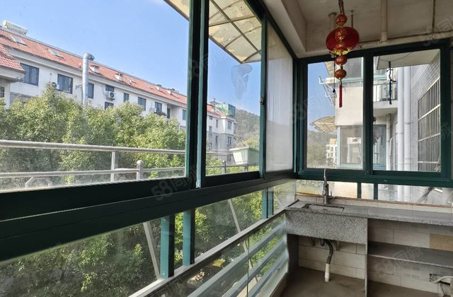 国际花城凤鸣苑3室2厅130㎡112万二手房图片