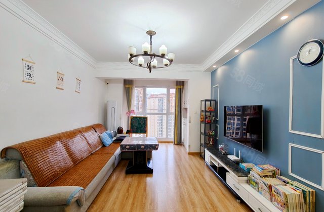 炜岸城3室2厅96.98㎡129.9万二手房图片