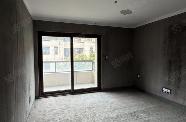 富力御官山(二期北区)4室2厅136㎡160万二手房图片