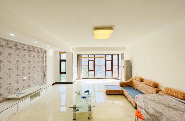 亚星江南小镇3室2厅178㎡64万二手房图片