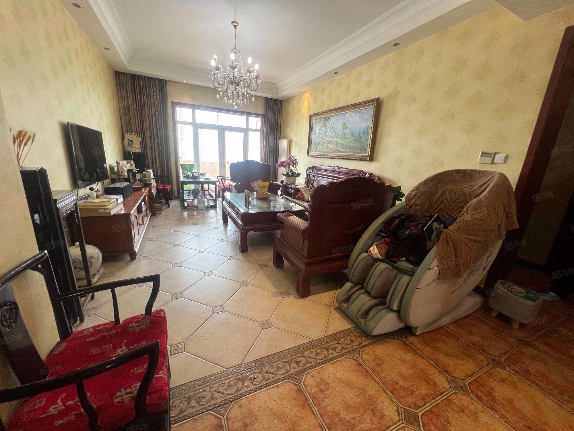 龍景灣甲區(qū)4室2廳3衛(wèi)203.53㎡南北405萬