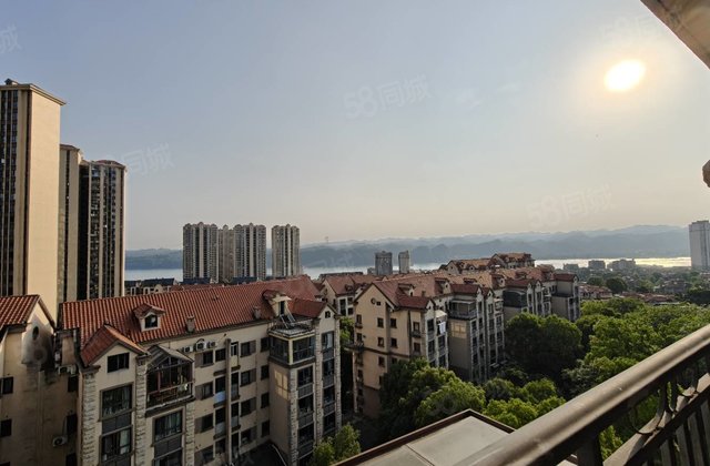 中铁龙盘湖世纪山水(公寓住宅)4室2厅117㎡69万二手房图片