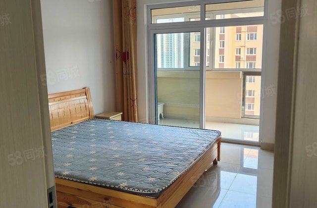 急卖 金田阳光城 南向采光好 次新小区 板楼 诚心出售