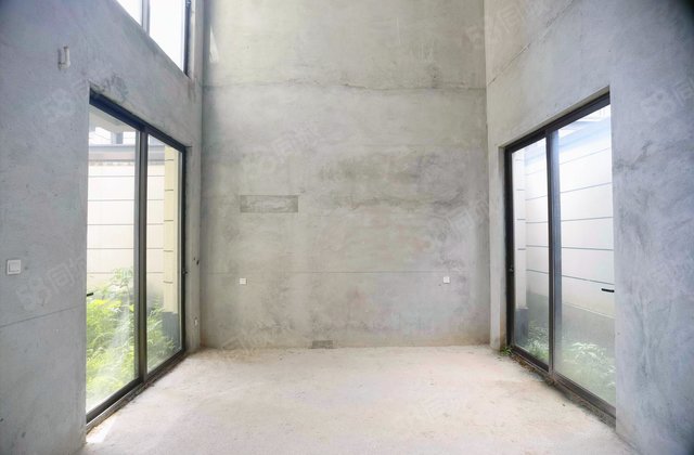 碧桂园铜雀台(一期别墅)4室2厅141.76㎡240万二手房图片