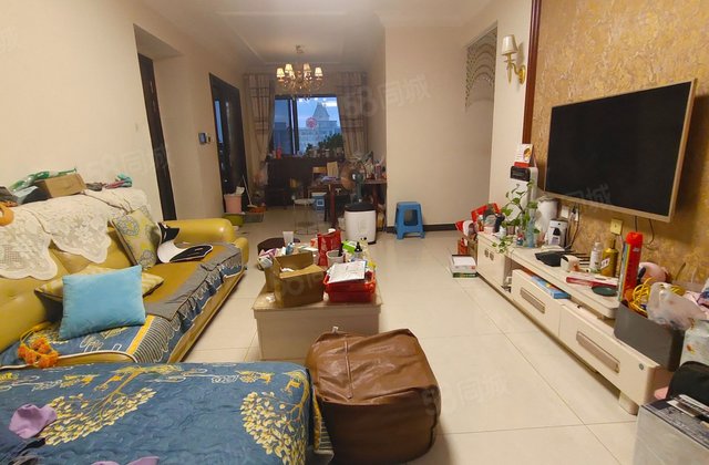 文轩 二实 精装 免大税 恒大名都 龙湾