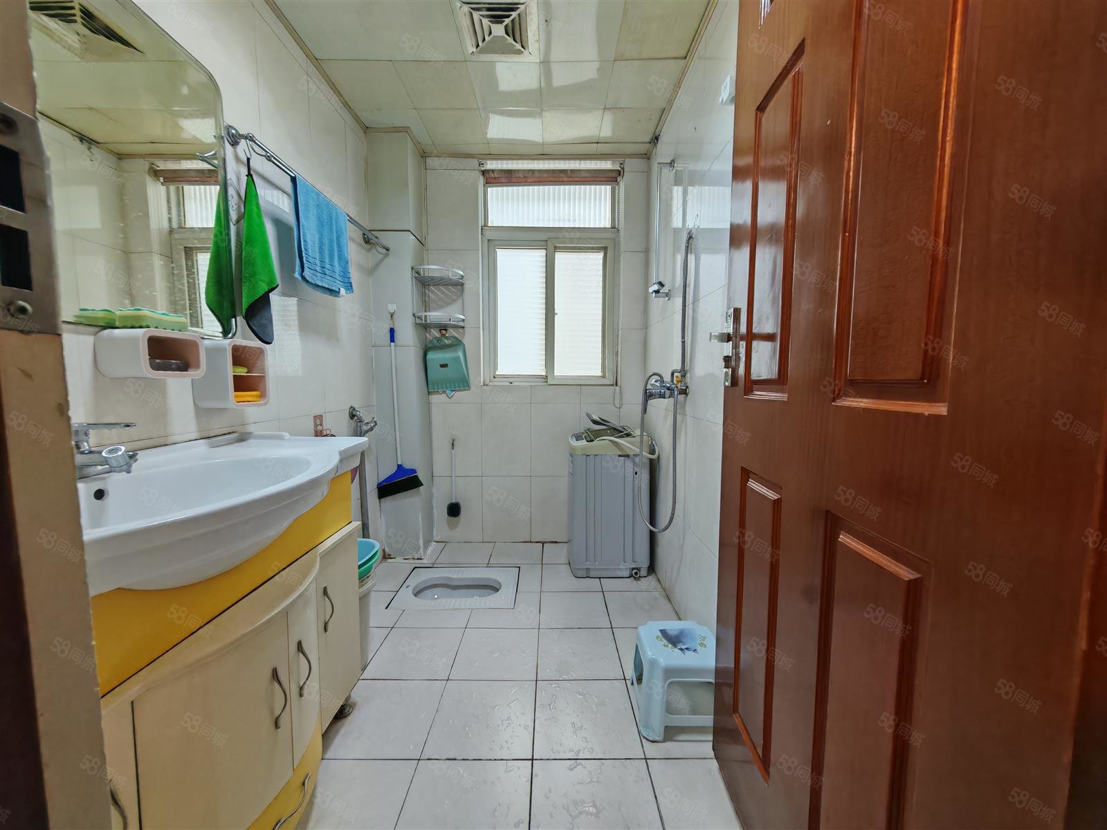 维多利亚3室2厅2卫135㎡南北79.8万