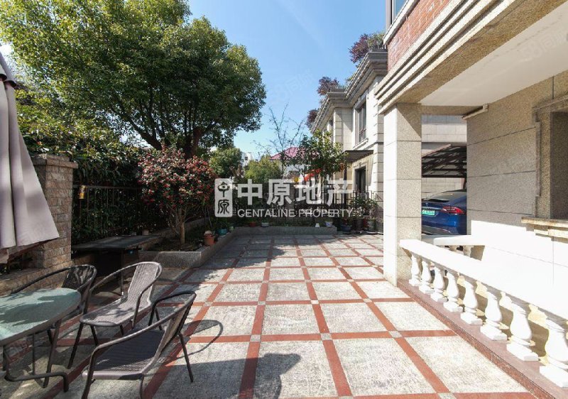 宝宸花园独栋别墅看着气派住着舒服看房方便