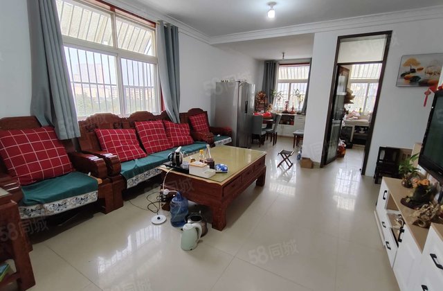 水城医院，金柱后许好楼层， 边户三室免大税 五星百货