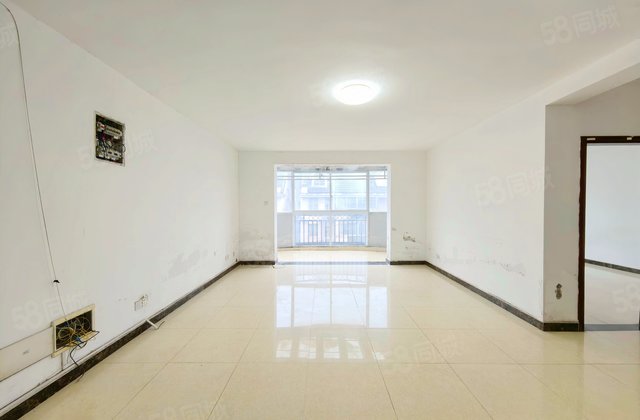 枫华府第5室2厅179.36㎡69.8万二手房图片