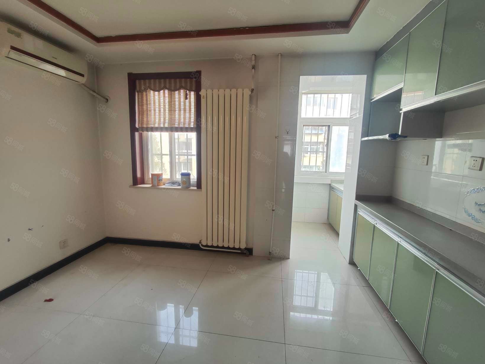 于家園二區(qū)(北院)1室2廳1衛(wèi)73.1㎡南北163萬