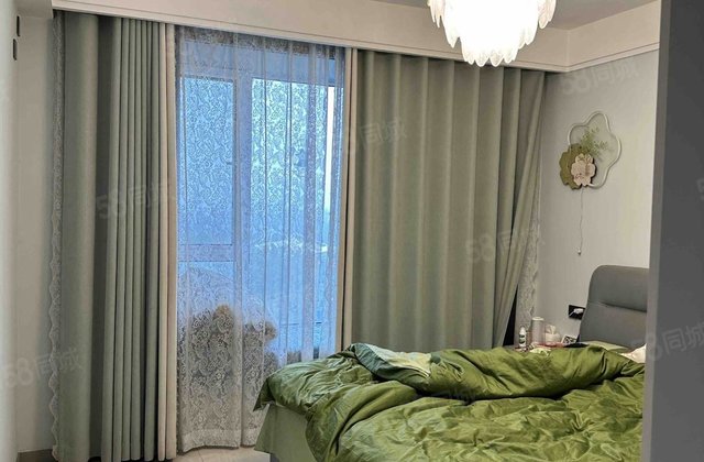 壹号院(大名)4室2厅260㎡169万二手房图片