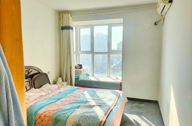 恒山天成雅苑3室2厅133㎡110万二手房图片