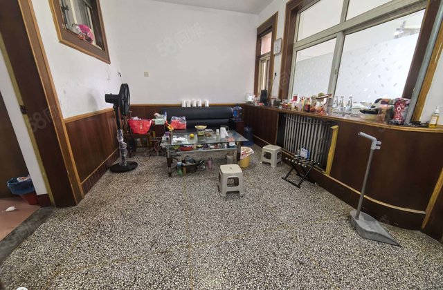 急售龙山北区文轩本部离  近好楼层免大税停车方便