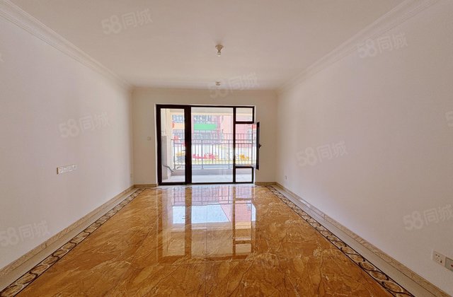 碧桂园翡丽湾 商品住宅 南北通透 有电梯 双卫格局 装修好