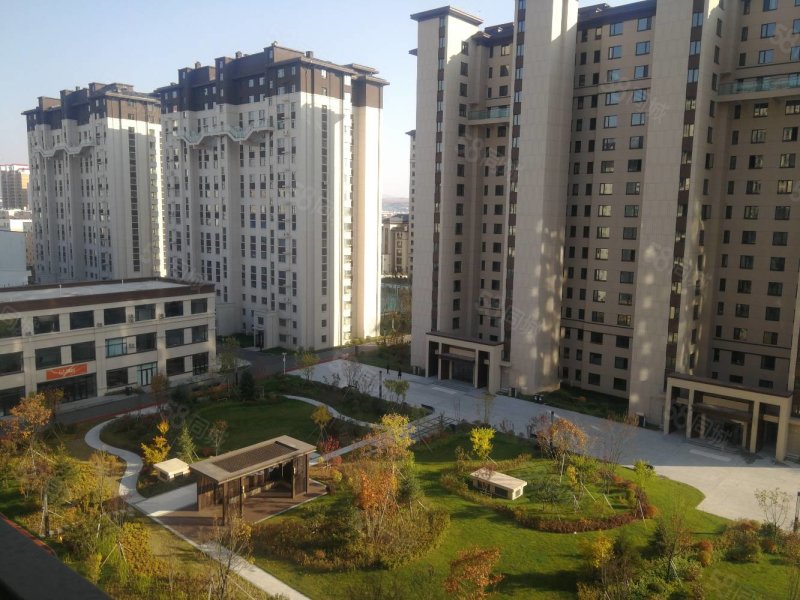 融城樾府2室1厅1卫98㎡南北81万