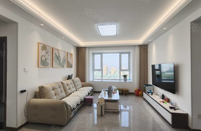 南北通透 精装可拎包入住 带电梯 双卫 次新房 高楼层视野好