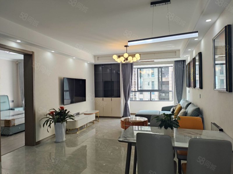 福鑫金鼎城3室2厅1卫113㎡南136万