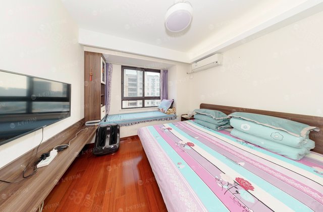 上实海上公元3室2厅85.85㎡350万二手房图片