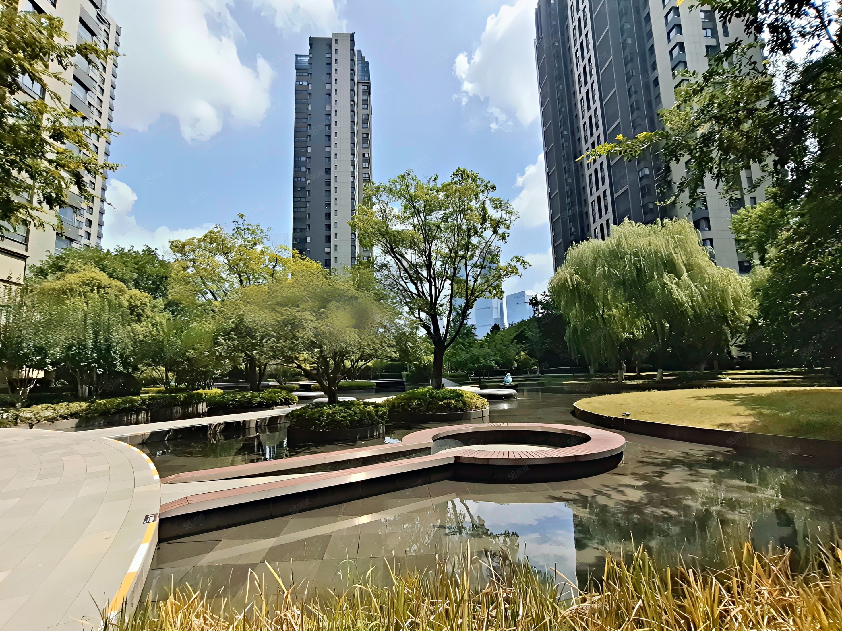 诚售仁恒江湾城三期精装保养赞随时可看价可谈视野景观好