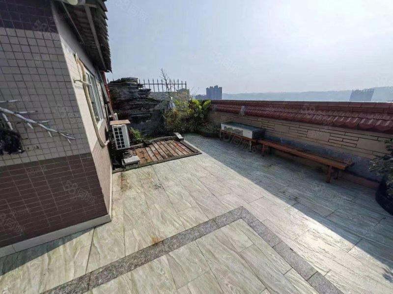 电梯小高层顶跃花园漂亮豪华装修小区安静环境好