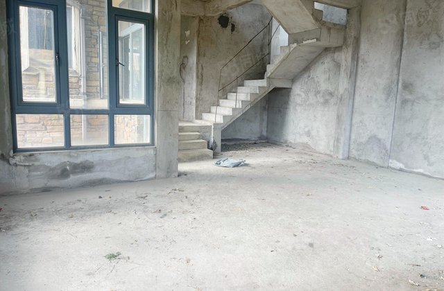 御江南国际社区(别墅)3室2厅167.06㎡180万二手房图片
