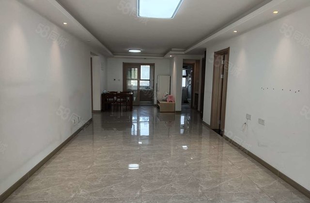 精装带车储 莲湖新城北区 电梯洋房 免大税 采光无遮挡