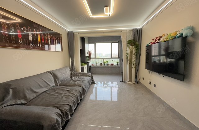 万达附近 嘎嘎新小区 电梯地暖房 精装修三室 小区已下证