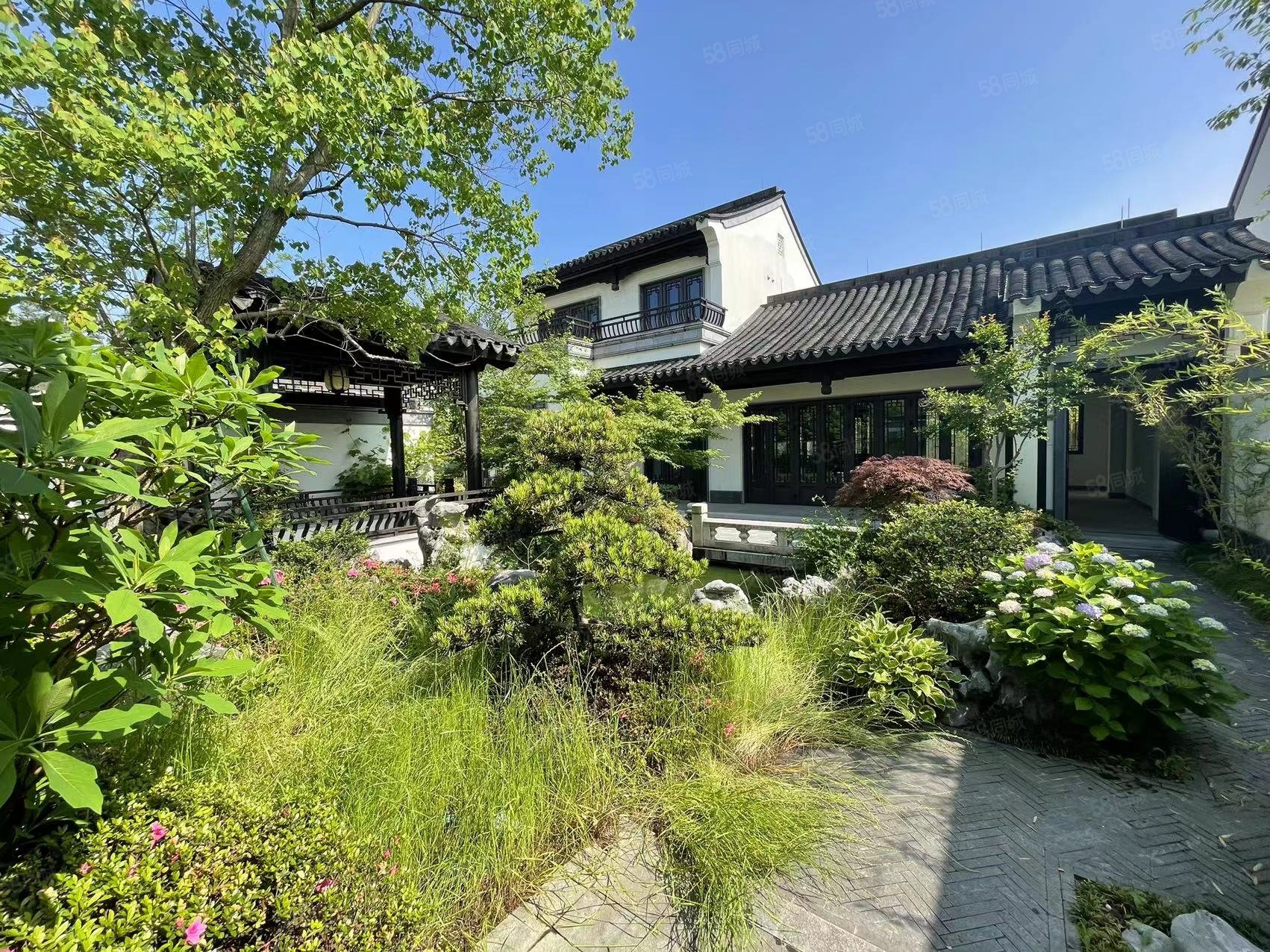 小院半亩带假山凉亭开间17米坡地中式合院绿城安吉桃花源