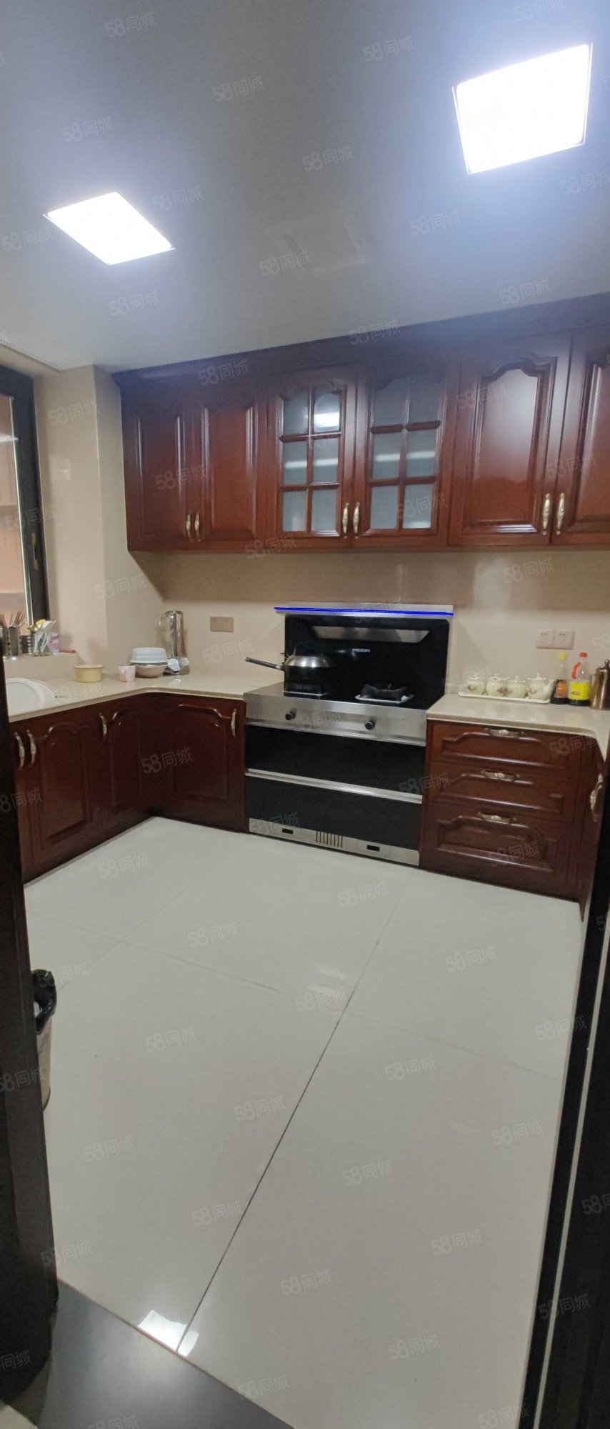 祥华中央郡7室4厅6卫570㎡北600万