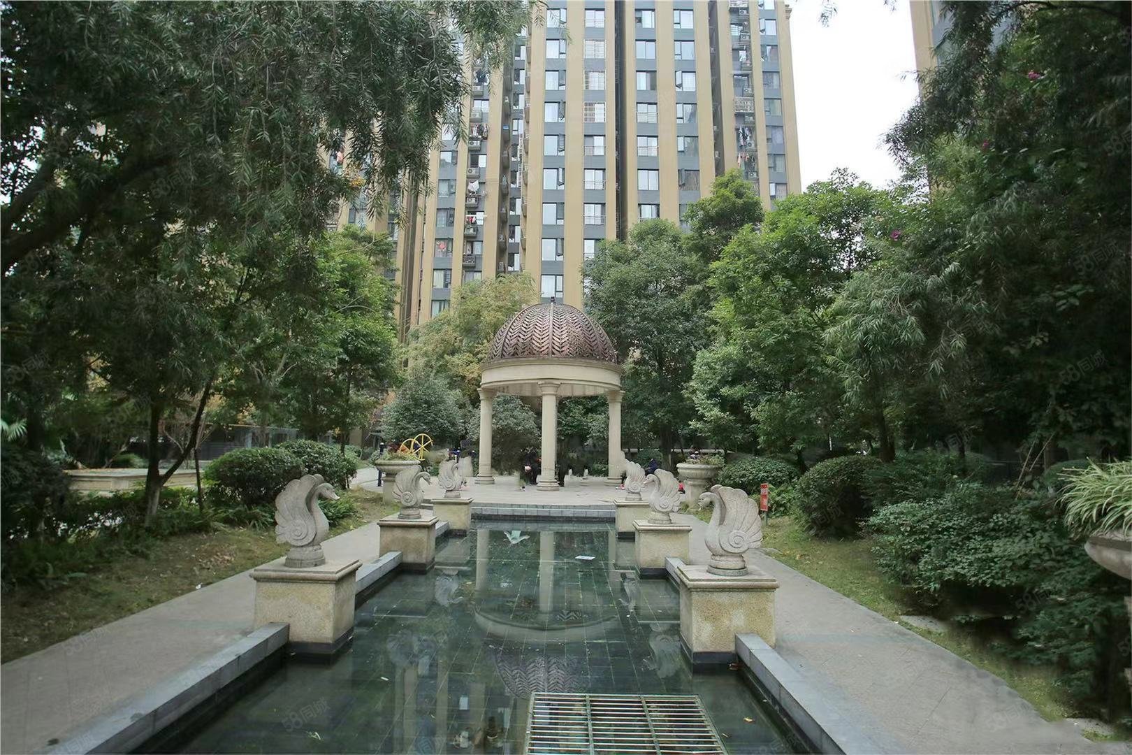 巴黎都市1区3室2厅2卫84㎡东160万