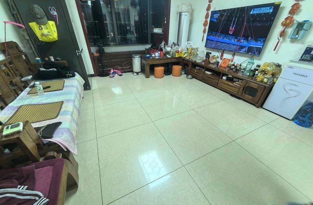 次渠北里(一区110-130号楼)2室2厅106.6㎡279万二手房图片