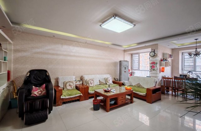 月亮湾C区～好房急售～电梯好楼层采光超赞～欢迎跟我预约看房哈