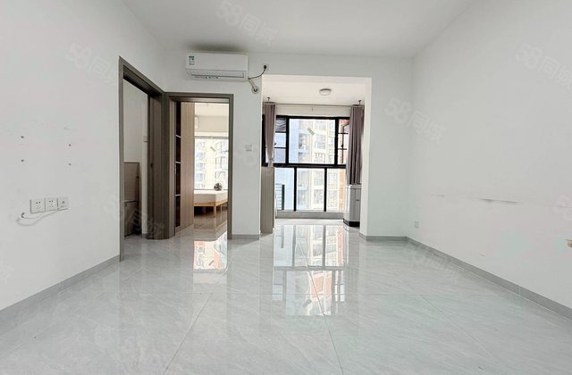 悦峰尚府2室1厅52.49㎡200万二手房图片