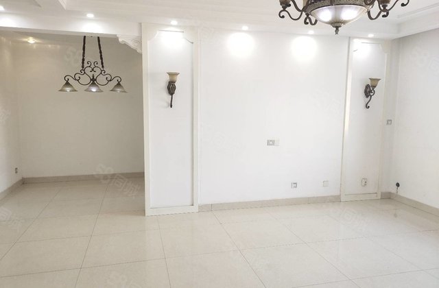 文轩外国语三室两卫德馨园带车和储新东方龙湾恒大名都西安交大