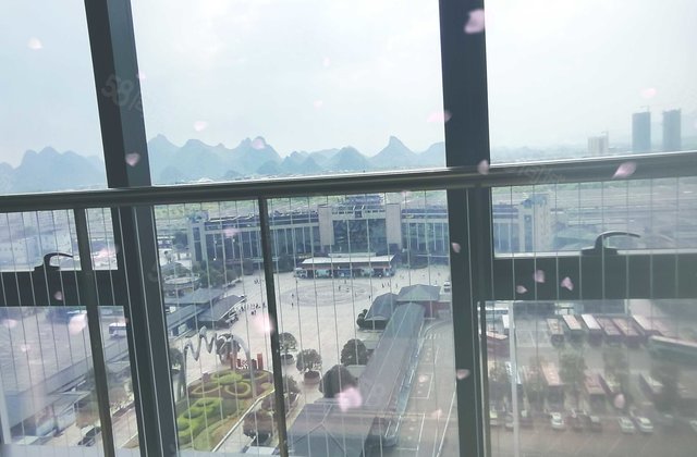 桂林恒大广场1室1厅41.84㎡25万二手房图片